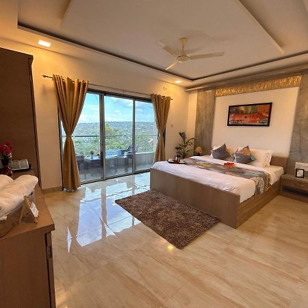 Divine Resort - Mahabaleshwar Panchgani Dış mekan fotoğraf
