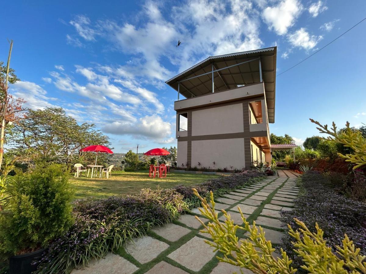 Divine Resort - Mahabaleshwar Panchgani Dış mekan fotoğraf